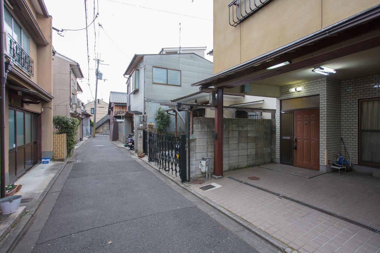 City Center House Next To Subway Station Kyoto Buitenkant foto